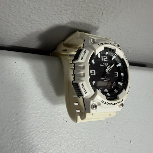 Casio AQ-S810WC-7AVCF Men's Wristwatch - Picture 4 of 5